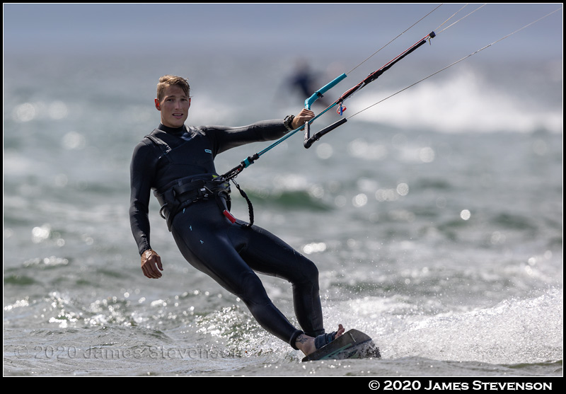 troon_kite431.jpg