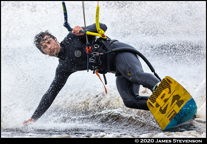 troon_kite472.jpg
