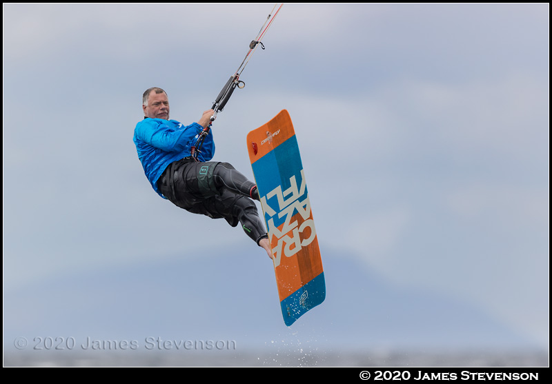 troon_kite512.jpg