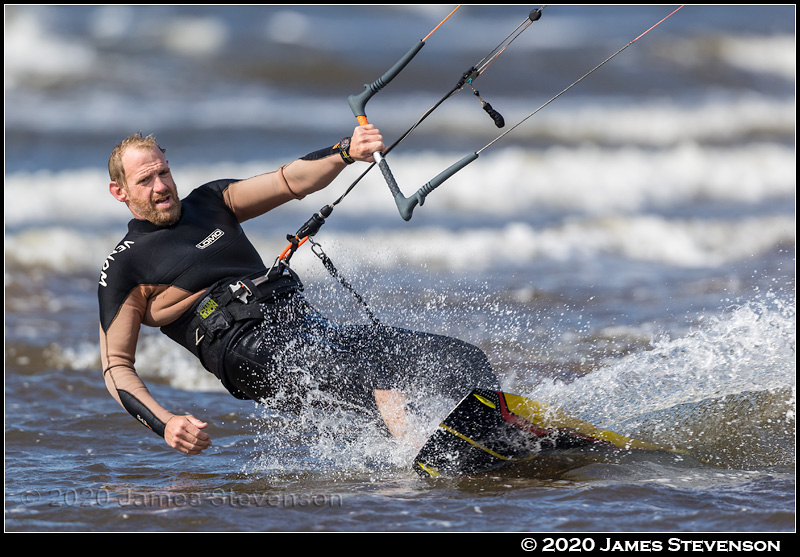 troon_kite535.jpg