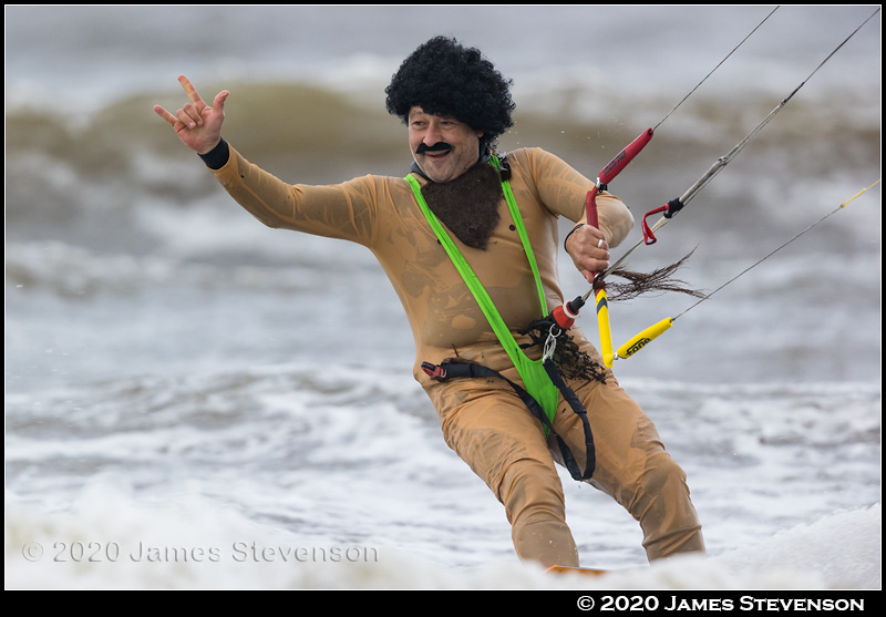 troon_kite561.jpg