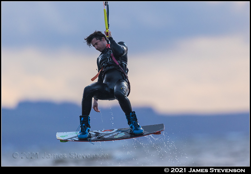 troon_kite571.jpg