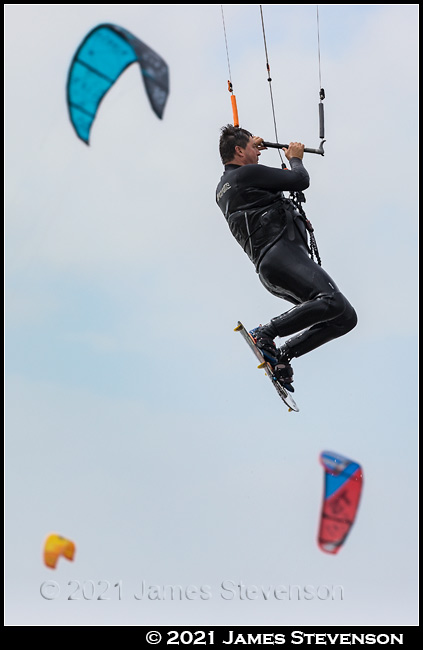 troon_kite613.jpg