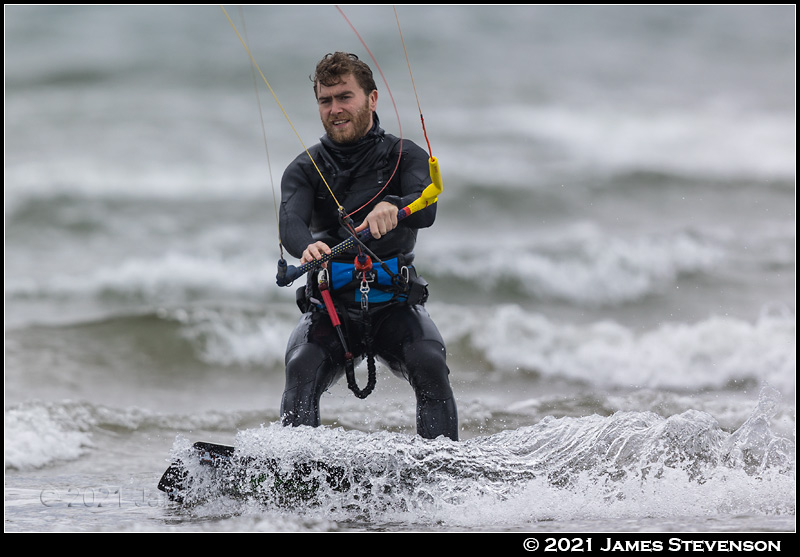 troon_kite625.jpg