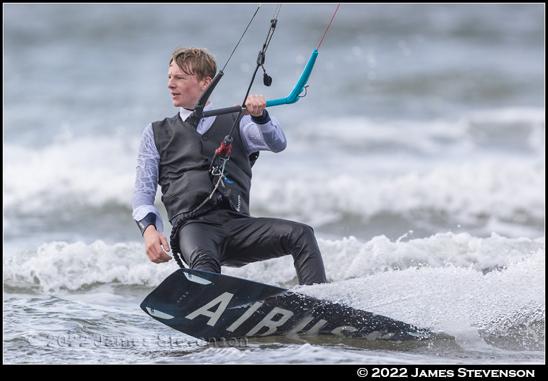 troon_kite_659.jpg
