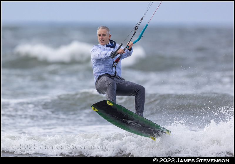 troon_kite_668.jpg