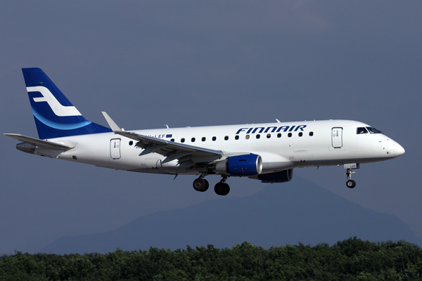 FINNAIR EMBRAER 170 GVA RF IMG_5399.jpg