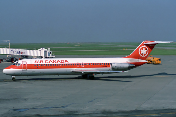 AIR CANADA DC9 30 YVR RF 197 4.jpg