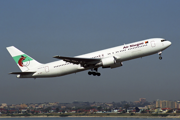 AIR NIUGINI BOEING 767 300 SYD RF 1679 27.jpg