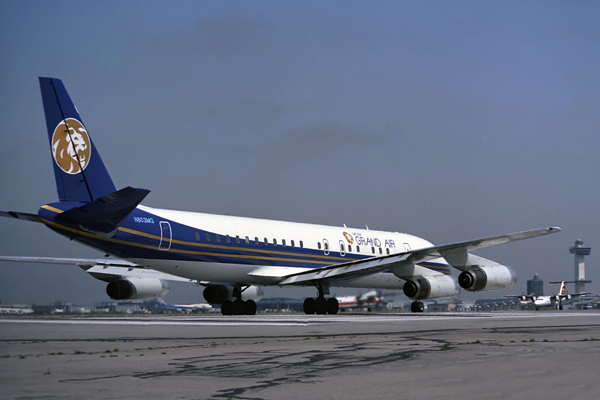 MGM GRAND AIR DC8 JFK RF 546 18.jpg