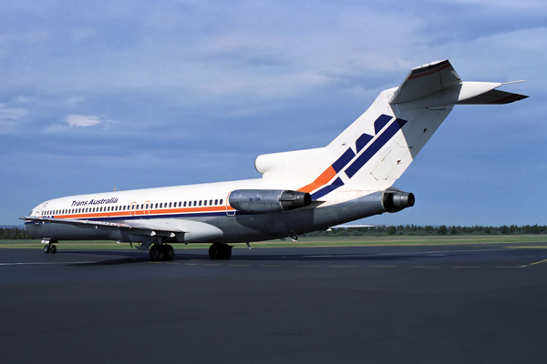 TRANS AUSTRALIA BOEING 727 200 HBA RF 082 13.jpg