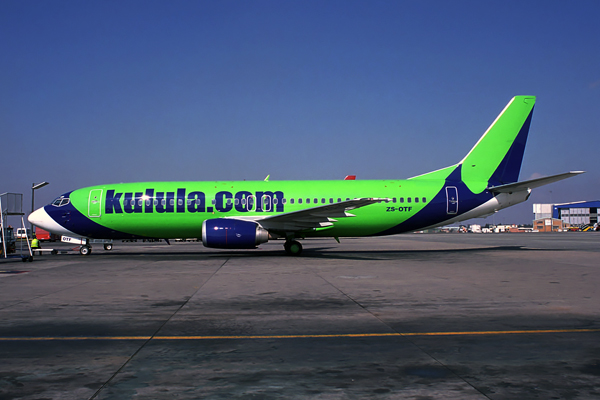 KULULA.COM BOEING 737 400 JNB RF 1716 6.jpg