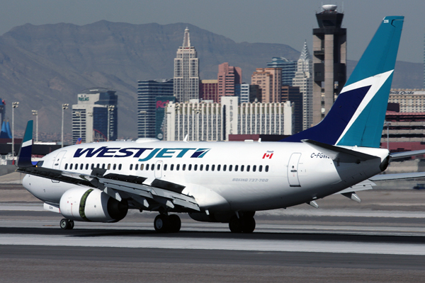 WESTJET BOEING 737 700 LAS RF IMG_1104.jpg