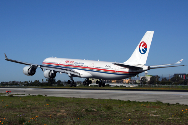 CHINA EASTERN AIRBUS A340 600 LAX RF IMG_3018.jpg