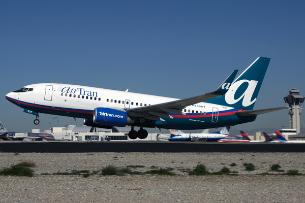 AIR TRAN BOEING 737 700 LAX RF IMG_3265.jpg