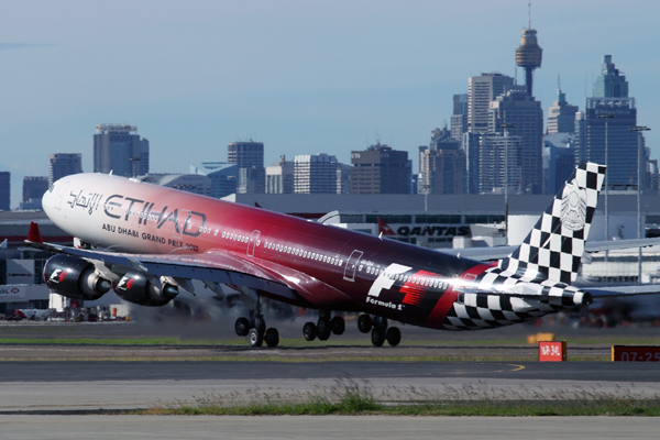 ETIHAD AIRBUS A340 600 SYD RF IMG_3785.jpg