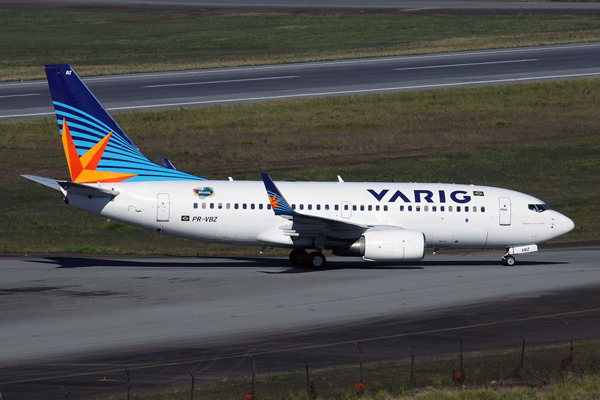 VARIG BOEING 737 700 GRU RF IMG_4453.jpg