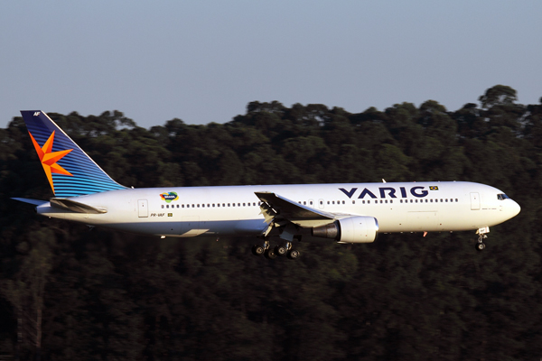 VARIG BOEING 767 300 GRU RF IMG_4951.jpg