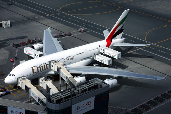 EMIRATES AIRBUS A380 DXB RF IMG_2711.jpg