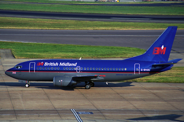 BRITISH MIDLAND BOEING 737 500 LHR RF 1535 12.jpg