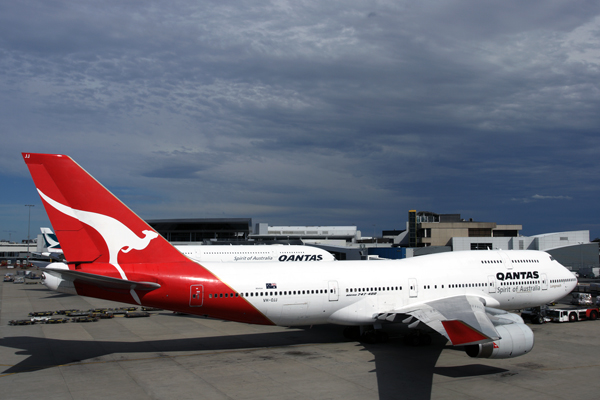 QANTAS BOEING 747 400 SYD RF IMG_6018.jpg