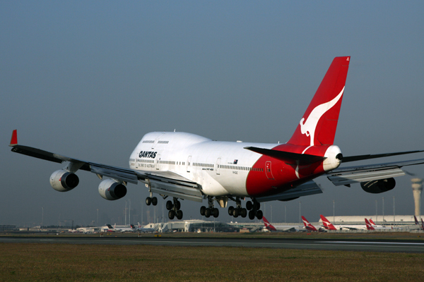 QANTAS BOEING 747 400 BNE RF IMG_5773.jpg