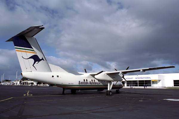 EASTERN AUSTRALIA DASH 8 200 HBA RF 287 4.jpg