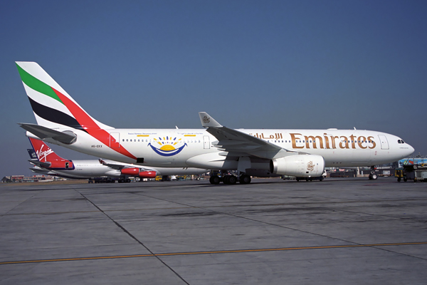 EMIRATES AIRBUS A330 200 JNB RF 1482 35.jpg