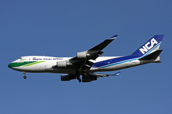 NIPPON CARGO AIRLINES BOEING 747 400F BKK RF IMG_6943.jpg