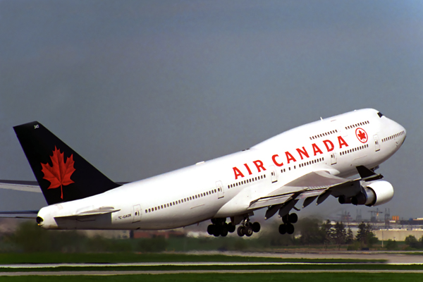 AIR CANADA BOEING 747 400 YYZ RF 909 20.jpg