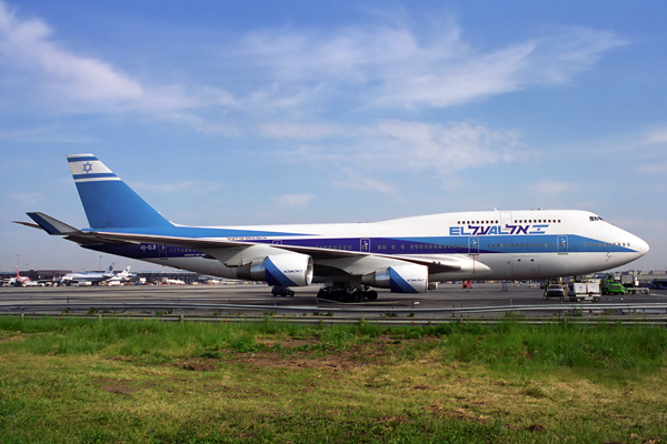 ELAL BOEING 747 400 JFK RF 920 34.jpg