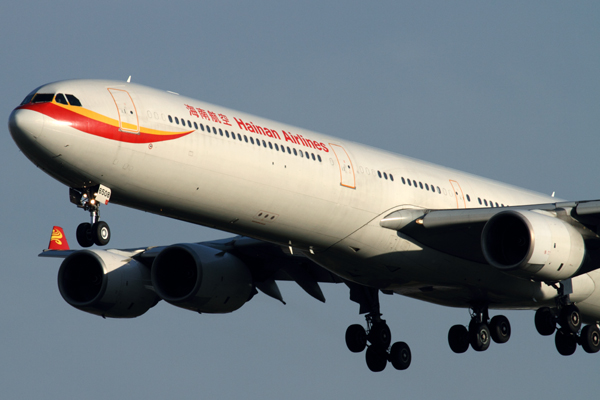 HAINAN AIRLINES AIRBUS A340 600 BJS RF IMG_7608.jpg