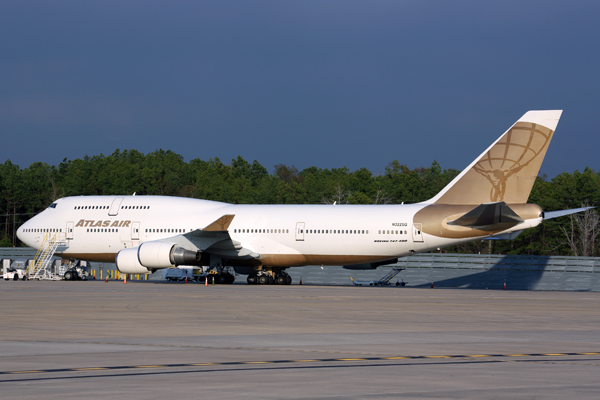 ATLAS AIR BOEING 747 400 IAH RF 5K5A9041.jpg