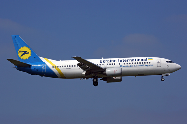 UKRAINE INTERNATIONAL BOEING 737 400 AMS RF 5K5A0313.jpg