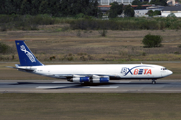 BETA CARGO BOEING 707F GRU RF IMG_1437.jpg