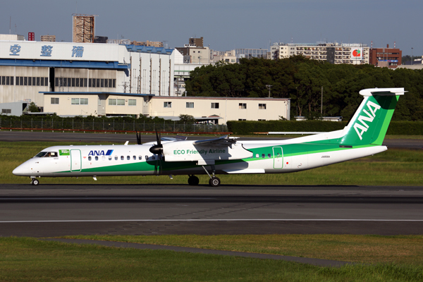 ANA DASH 8 400 ITM RF 5K5A5914.jpg