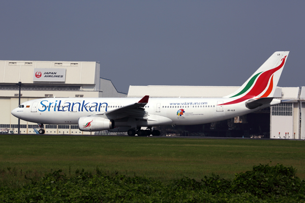 SRILANKAN AIRBUS A330 200 NRT RF 5K5A0049.jpg