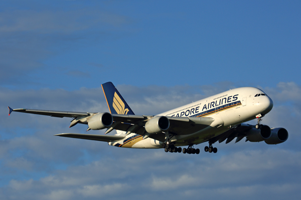 SINGAPORE AIRLINES AIRBUS A380 MEL RF 5K5A6469.jpg