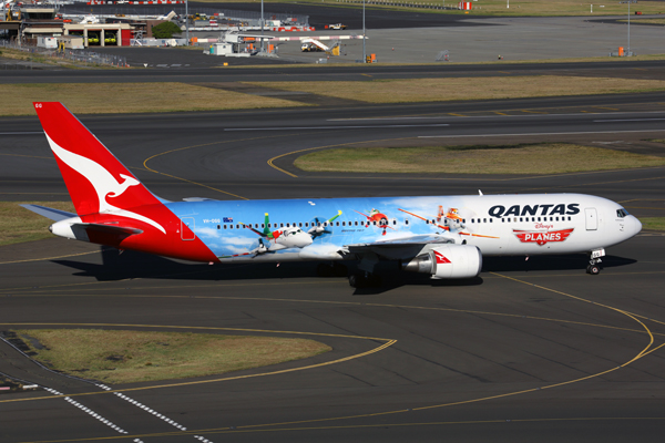 QANTAS BOEING 767 300 SYD RF 5K5A7341.jpg