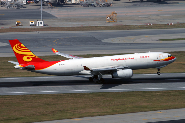 HONG KONG AIRLINES AIRBUS A330 200F HKG RF IMG_0688.jpg