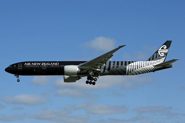 AIR NEW ZEALAND BOEING 777 300ER LHR RF 5K5A0587.jpg