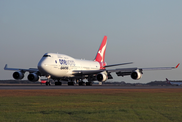 QANTAS BOEING 747 400ER BNE RF IMG_7169.jpg