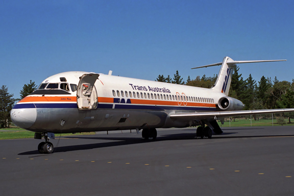 TRANS AUSTRALIA DC9 30 HBA RF 229 20.jpg