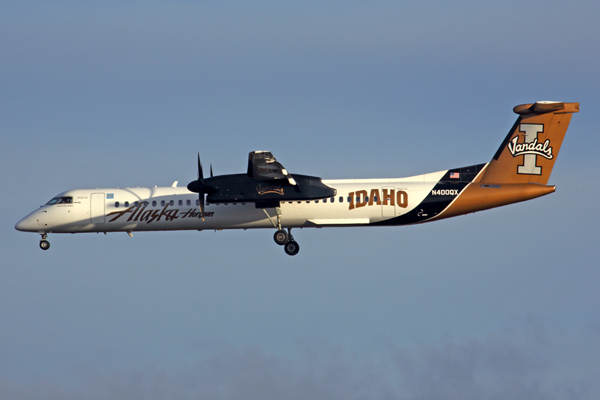 ALASKA AIRLINES DASH 8 400 LAX RF 5K5A7878.jpg