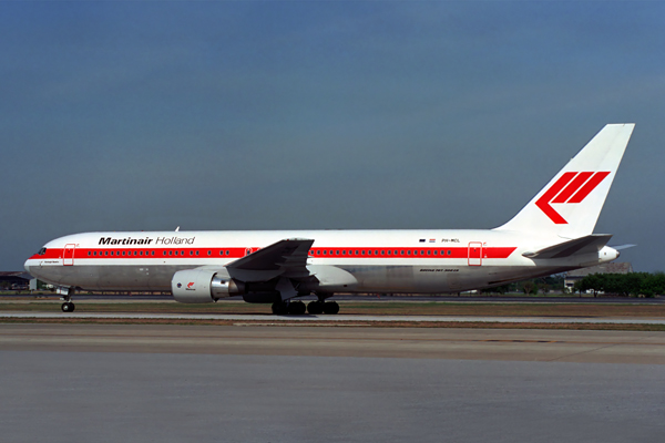 MARTINAIR HOLLAND BOEING 767 300 BKK RF 551 30.jpg