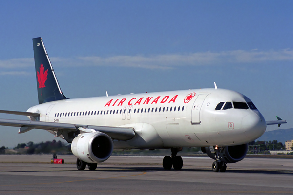 AIR CANADA AIRBUS A320 LAX RF 1508 29.jpg