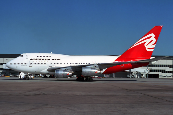 AUSTRALIA ASIA BOEING 747SP SYD RF 785 7.jpg