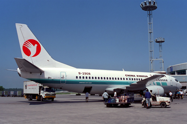 CHINA XINHUA BOEING 737 300 BJS RF 681 30.jpg