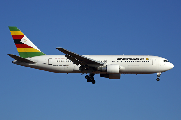AIR ZIMBABWE BOEING 767 200 JNB RF 5K5A1788.jpg