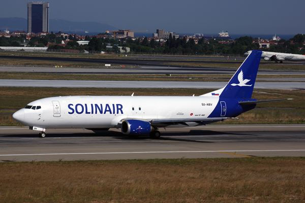 SOLINAIR BOEING 737 400F IST RF 5K5A3168.jpg